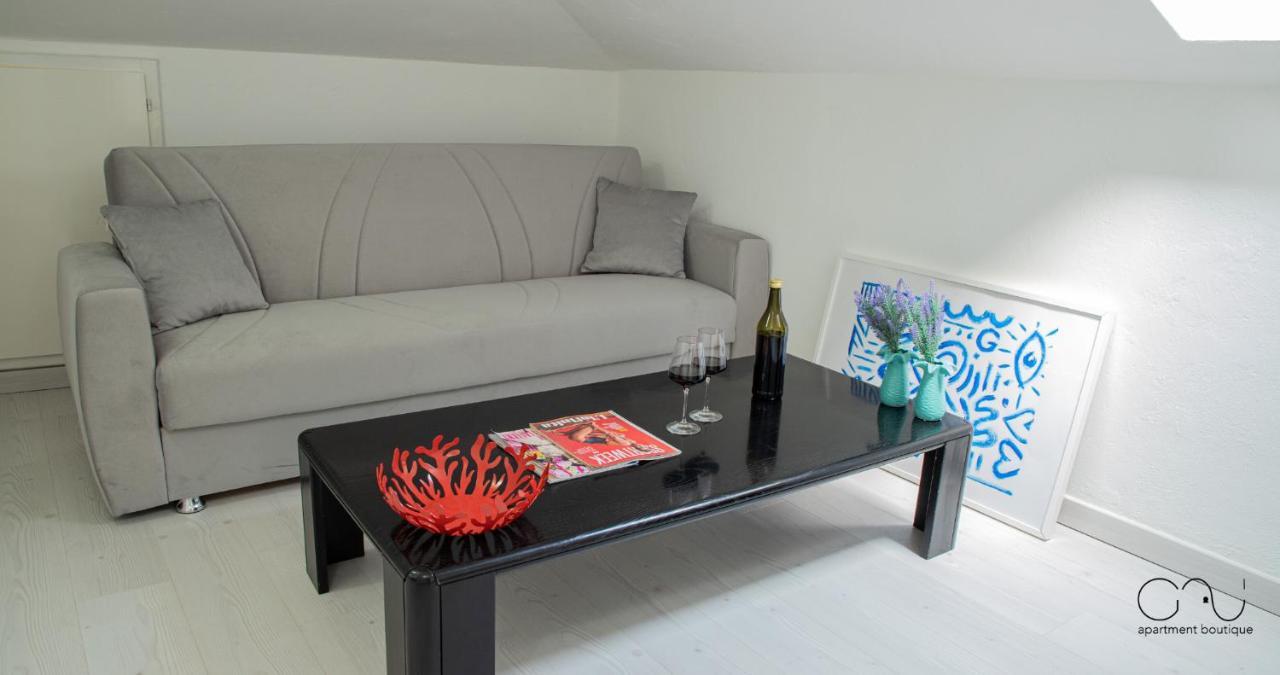 Terni Centro In Palazzo Storico By Gavi Apartments Kültér fotó