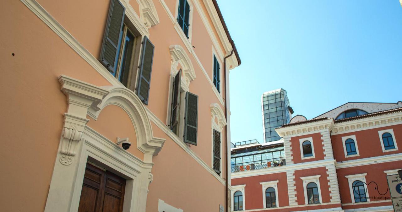 Terni Centro In Palazzo Storico By Gavi Apartments Kültér fotó